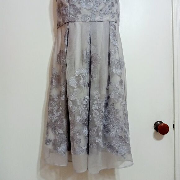 Scarlett Silver Embroidery Mesh Fit and Flare Dress 4 Petite - Picture 5 of 12